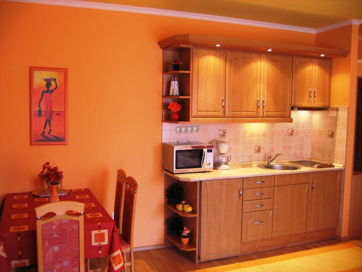 Balaton Wellness Apartman Siófok Exteriör bild