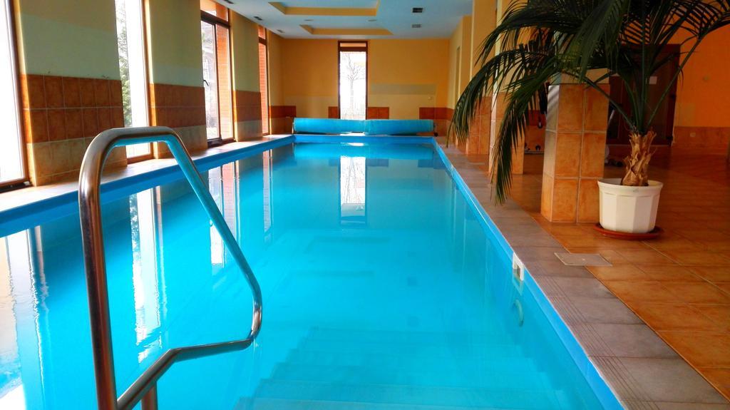 Balaton Wellness Apartman Siófok Rum bild